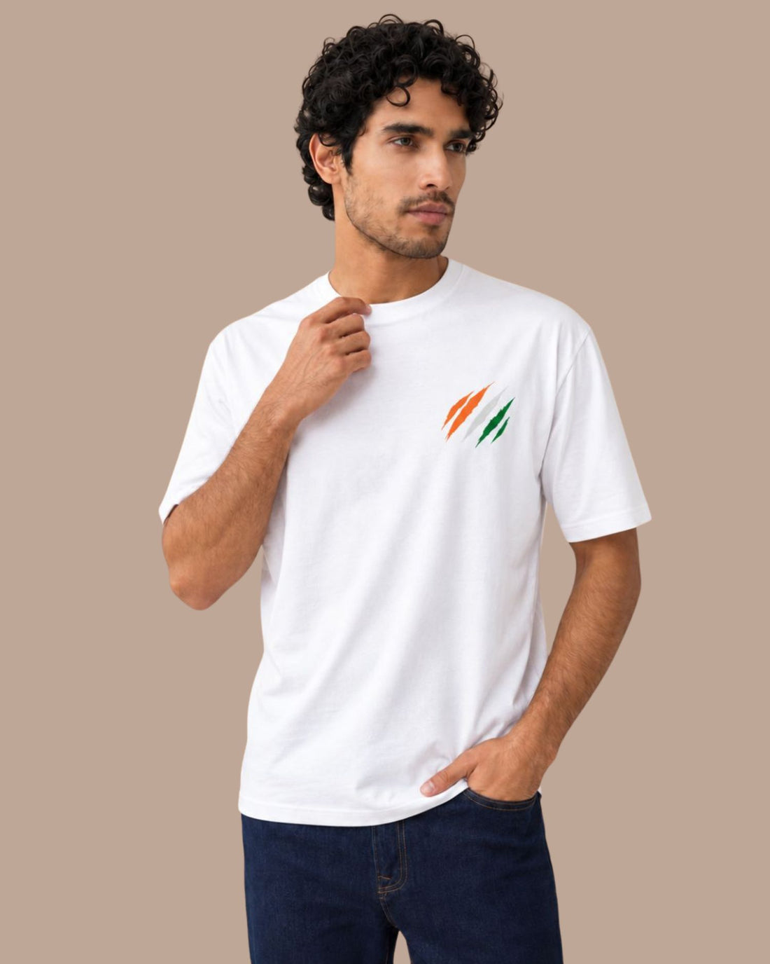 Tiger-Paw-Men-Crew-Neck-White-Img-1